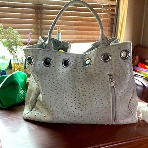 Conceal carry tote bag